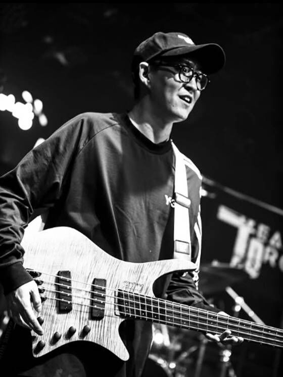 밴드 티어드랍 베이시스트 故 김상영./티어드랍