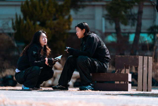 디즈니+ '술래게임'