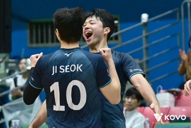 대한항공 세터 류가 20일 여수 진남체육관에서 열린 2026 여수·NH농협컵 프로배구대회 OK저축은행전에서 포효하고 있다./한국배구연맹 제공