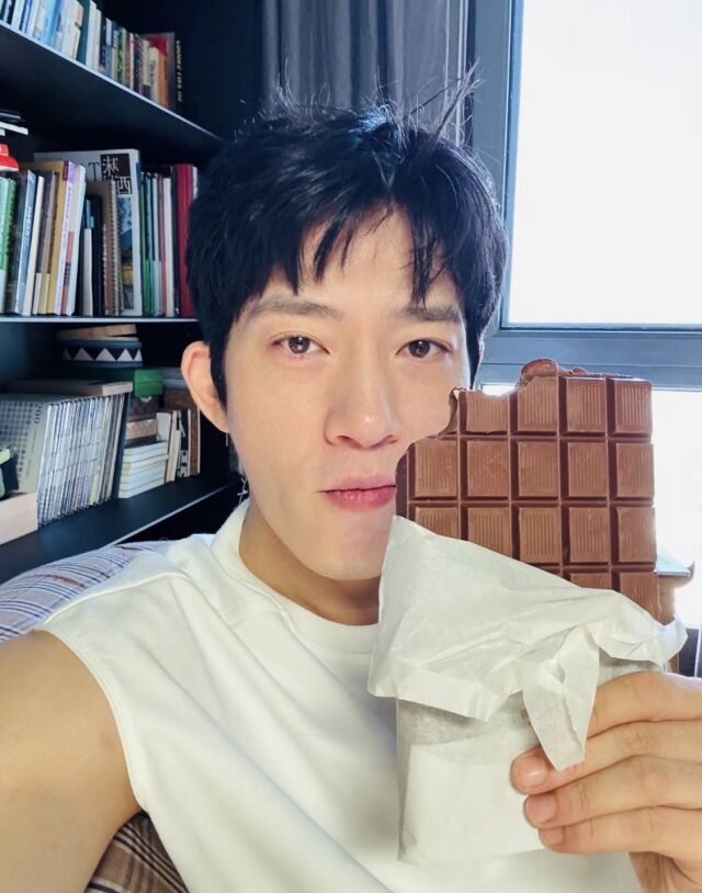 징보란/소셜미디어
