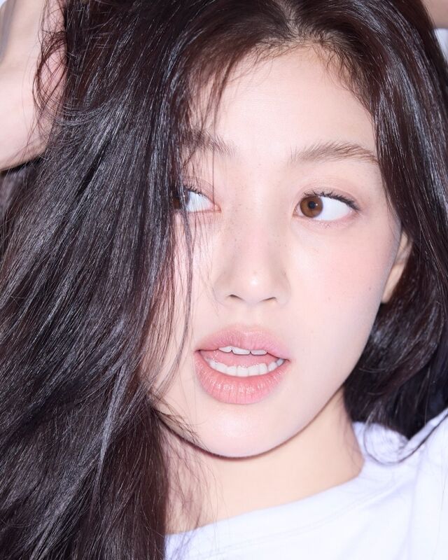 그룹 트와이스 지효 새 프로필 / 지효 소셜미디어