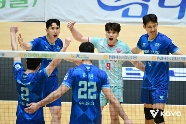 우리카드가 22일 여수 진남체육관에서 열린 2026 여수·NH농협컵 프로배구대회 조별리그 B조 한국전력전에서 포효하고 있다./한국배구연맹 제공