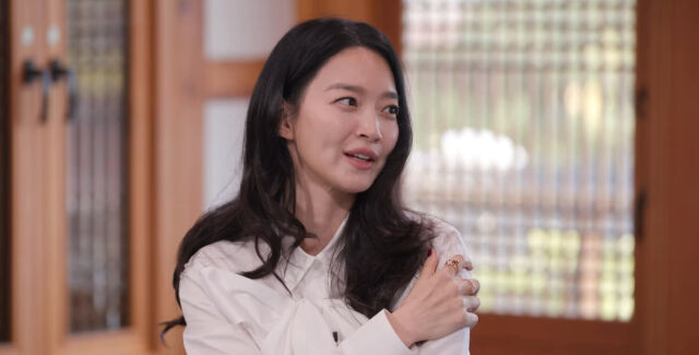 배우 신민아가 남편 김우빈이 부러워하는 지점을 밝히고 있다. / tvN '유퀴즈' 소셜미디어