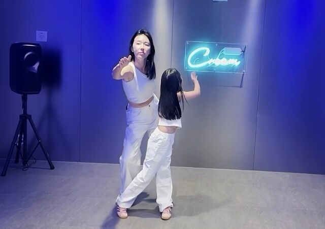이지혜와 문태리 모녀 /소셜미디어