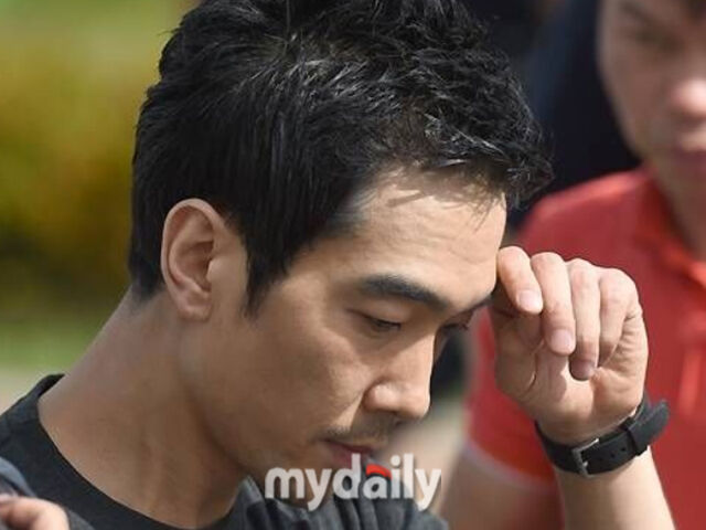 고영욱이 재결합 후 컴백하는 그룹들을 저격했다. / 마이데일리