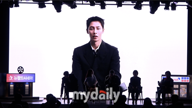 배우 이재욱이 영상 메시지를 통해 넷플릭스 신작 '꿀알바' 제작발표회에 깜짝 등장했다. / 마이데일리.