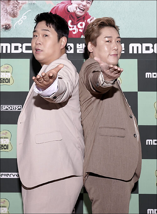 왼쪽부터 문세윤, 최성민./MBC에브리원