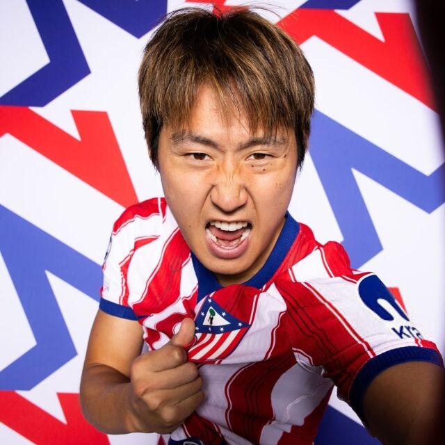 이강인이 아틀레티코 마드리드의 유럽축구연맹(UEFA) 챔피언스리그(UCL) 프로필 사진을 촬영하고 있다./아틀레티코 제공