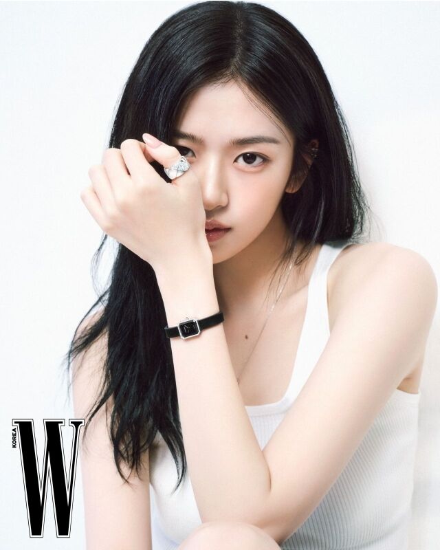 / 더블유 코리아