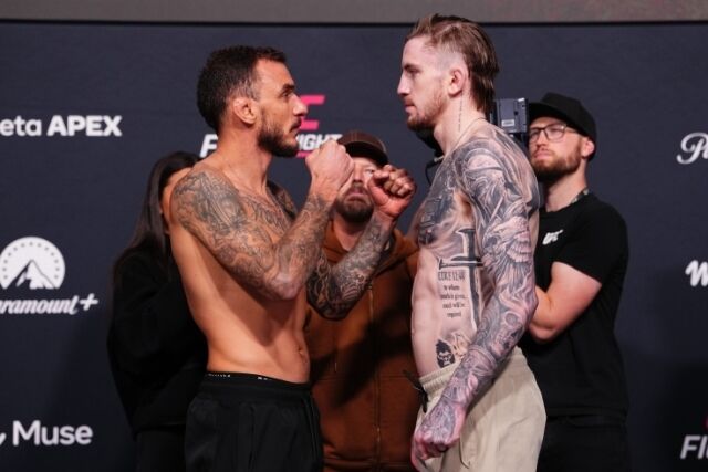 모이카노(왼쪽)와 놀란이 31일 페이스오프를 벌이고 있다. /UFC 제공